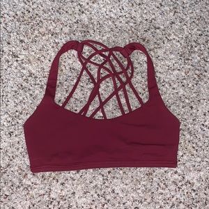 Lululemon free to be Bra